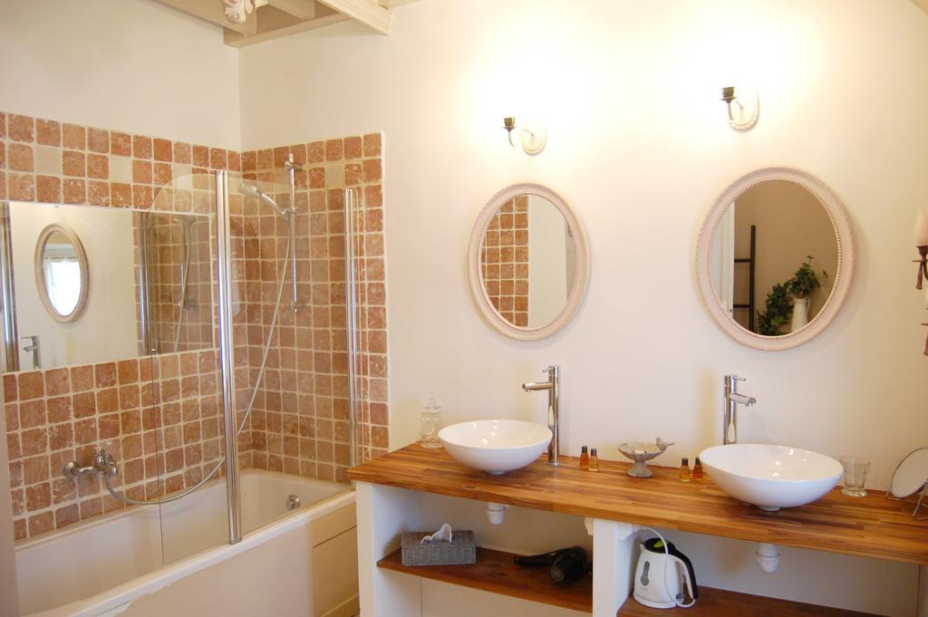 Bornel Le Manoir Du Menillet B&B 객실 사진