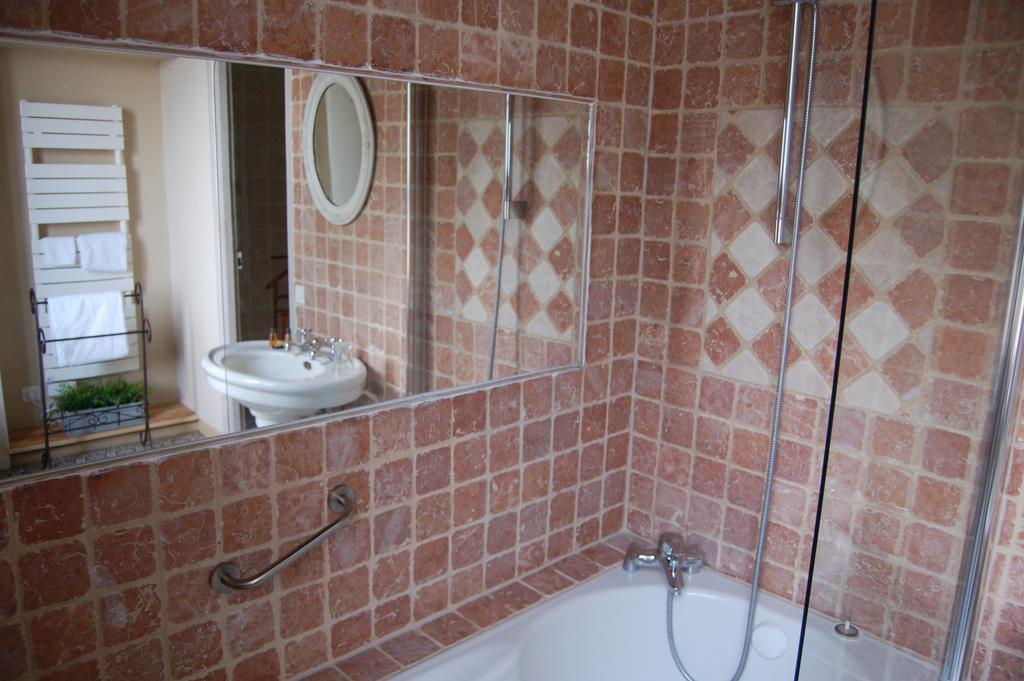 Bornel Le Manoir Du Menillet B&B 객실 사진